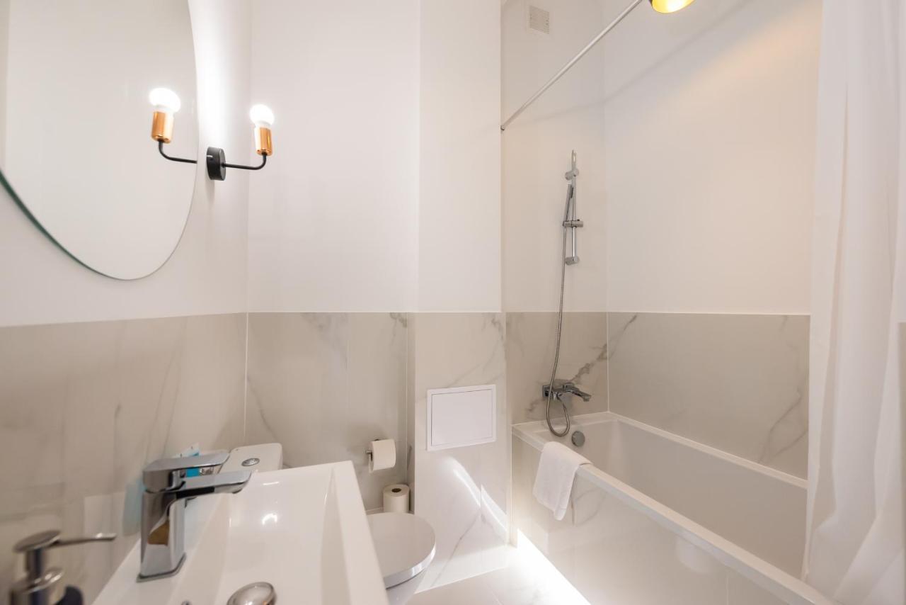 Old Town Basilisk Apartment Warsaw Luaran gambar
