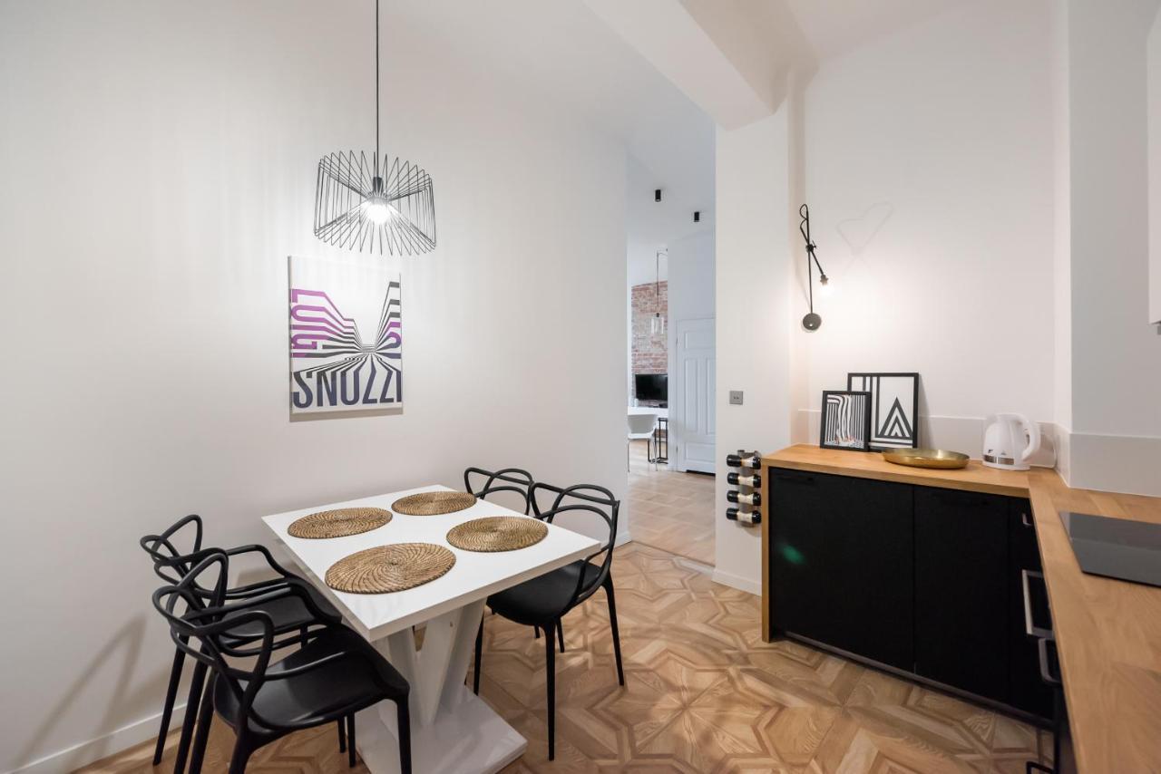 Old Town Basilisk Apartment Warsaw Luaran gambar